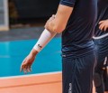 rekaw-uciskowy-elite-compression-arm-sleeve-czarny-6511-1-nowoczesnysport.jpg