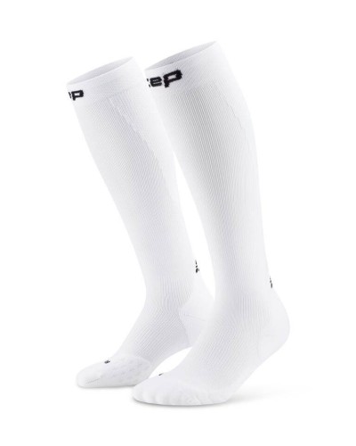 Core-Run-Socks-Tall-biale-nowoczesnysport-1.jpg